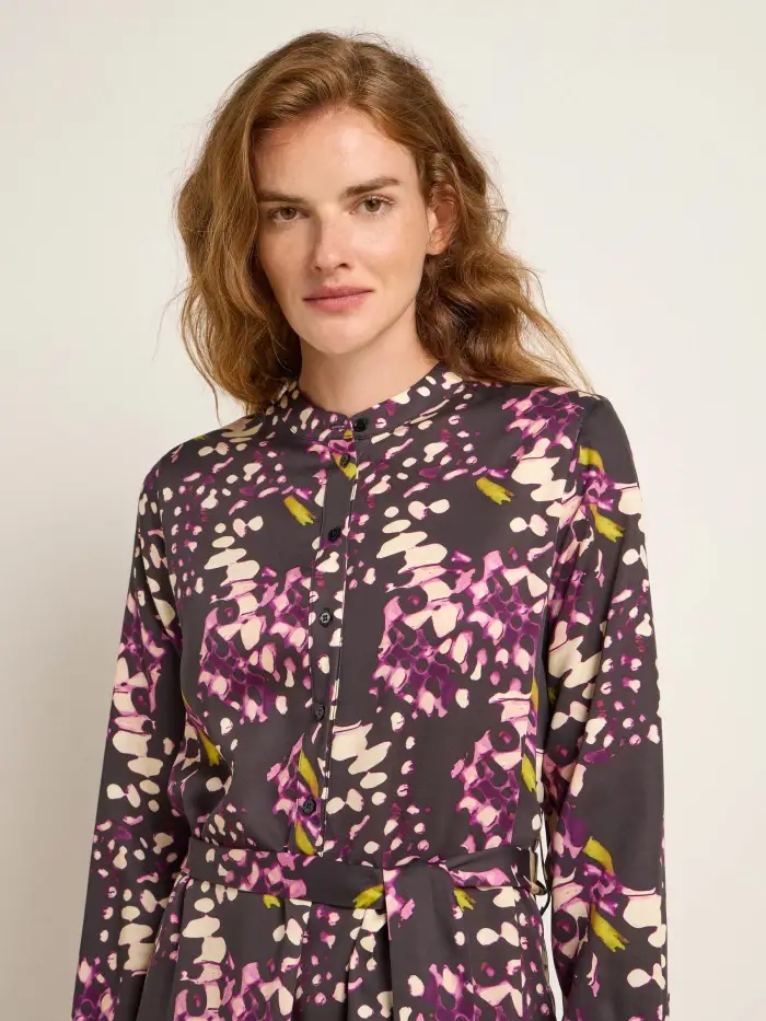 Lanius Midikleid Auslauf