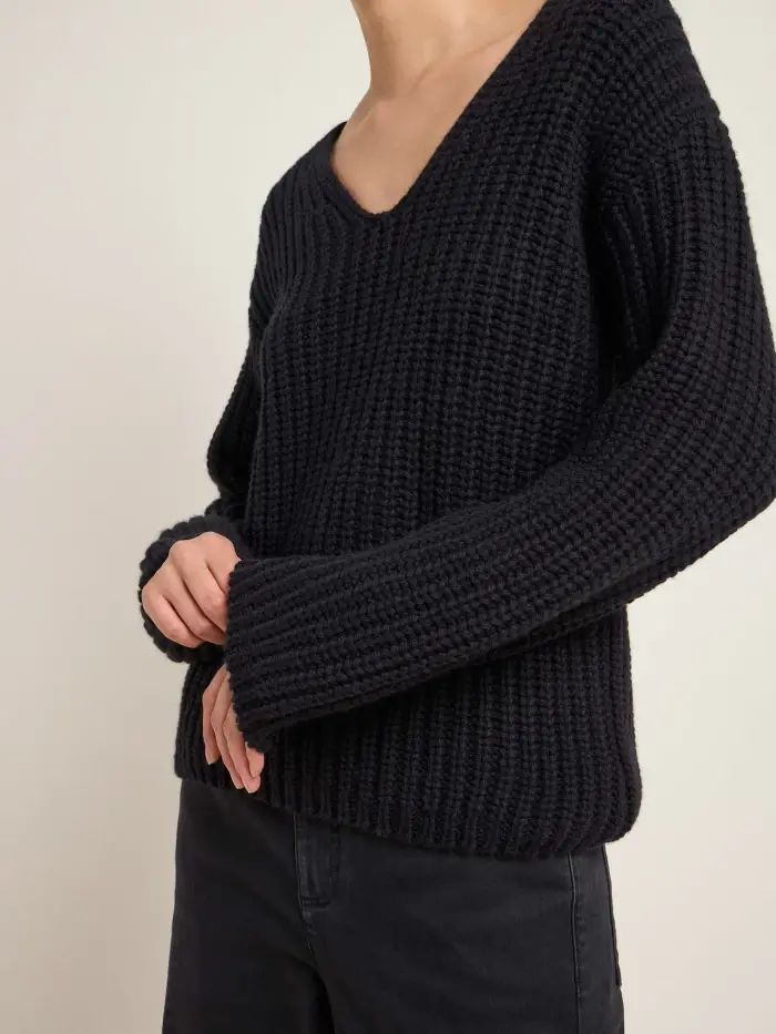 Lanius Pullover mit V-Ausschnitt (GOTS) Fabrikladen