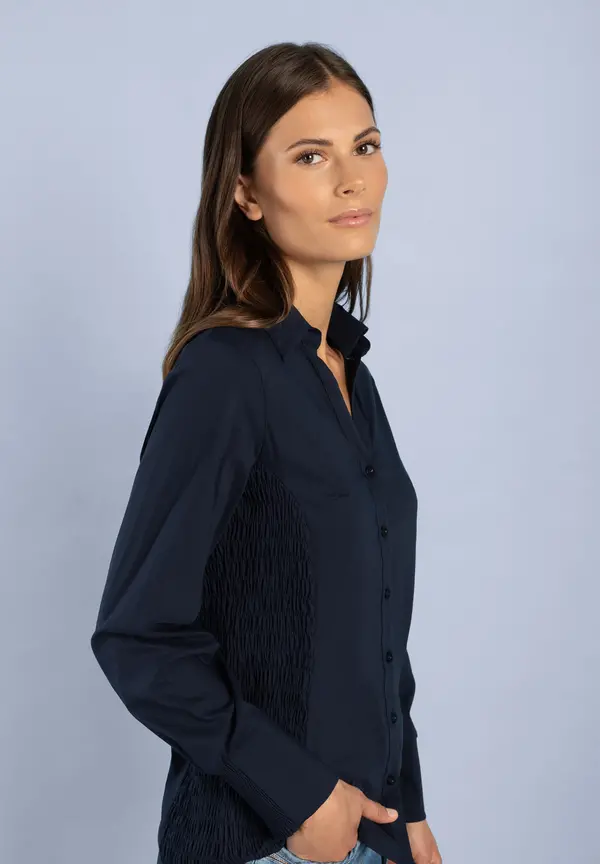 More & More Hemdbluse mit Smok-Einsatz, marine im Angebot