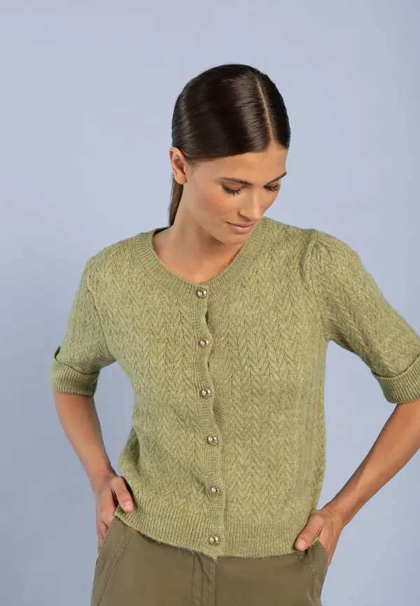 More & More Cardigan, Kurzarm, soft moss green Fabrikverkauf