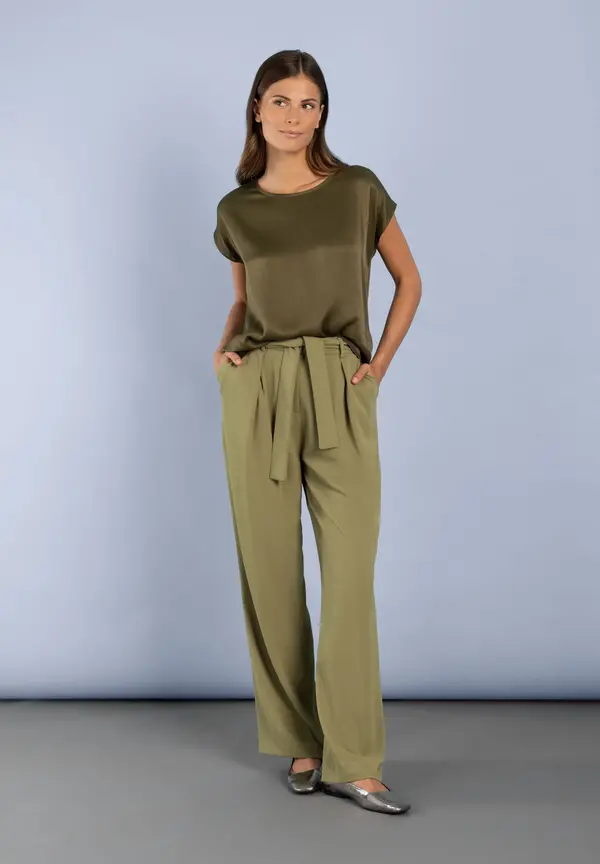 More & More Shirt mit Satinfront, oliv Riesige Rabatte