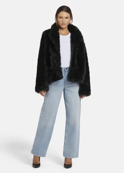 Nicowa Eco-shearling jacket - FANIWO in BLACKarticle number NC9A22906019E-002 VIP-Rabatte