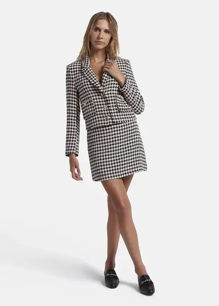Nicowa Cropped blazer made of bouclé BAGIWO in BLACK MULTICOLORarticle number NC8A22505019E-002 Discount Store für neue Produkte