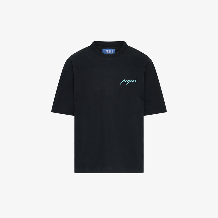 Pequs A Paradise Beach Club Back Logo T-Shirt Letzte 3 Tage