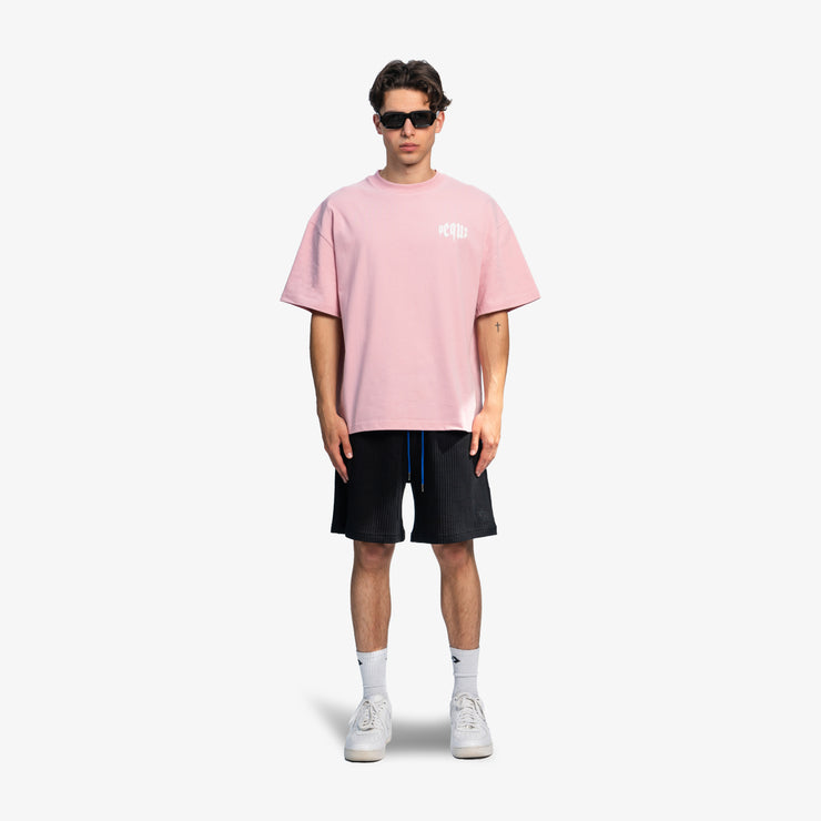 Pequs Mythic Chest Logo T-Shirt im Angebot