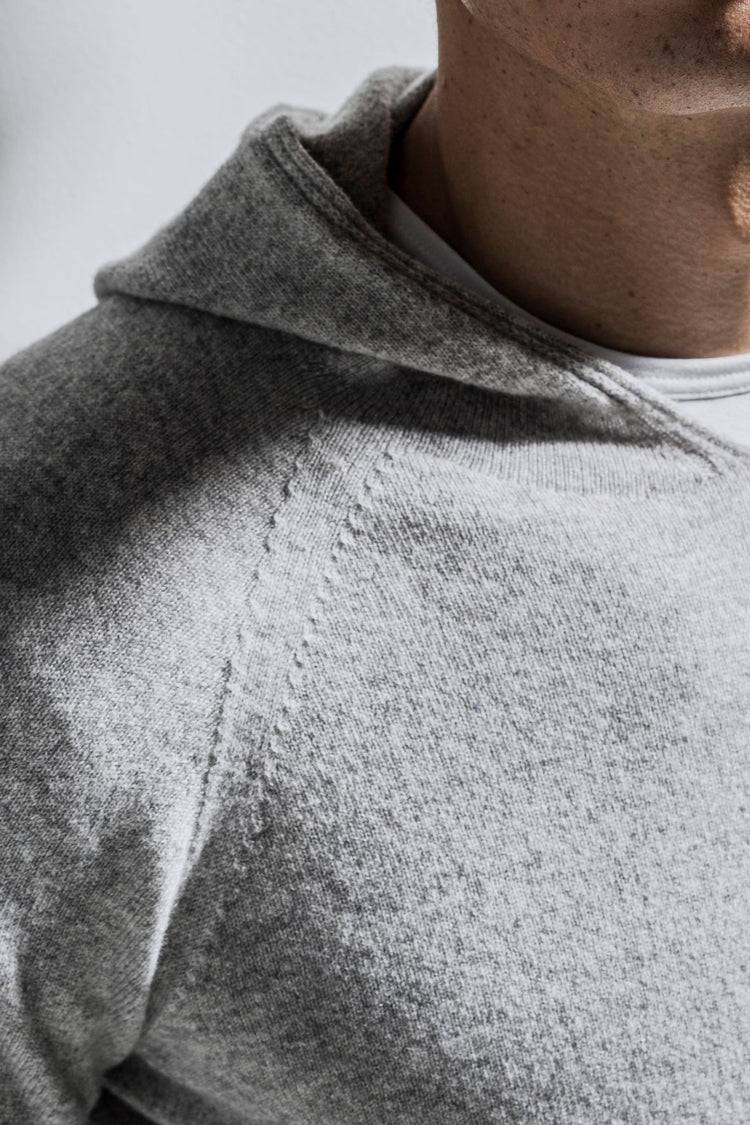 Phil Petter Kapuzen-Pullover aus Cashmerino, 3D Knit Verkauf
