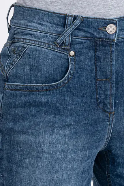 Recover Pants Powerstretchjeans Kiara in LIGHT DENIM BLUE Artikelnummer REC-12737-04-U3903-138 Fabrikverkauf