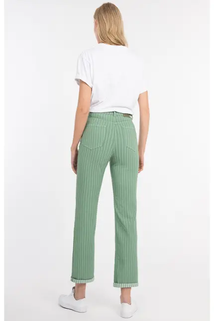 Recover Pants Straight-Jeans Hazel in GRÜN Artikelnummer REC-13373-01-4336-557 Online Shopping