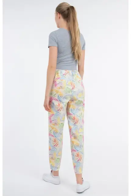 Recover Pants Relaxed Fit-Hose GWEN in DRUCK BUNT Artikelnummer REC-13382-4086-6 Saisonale Angebote