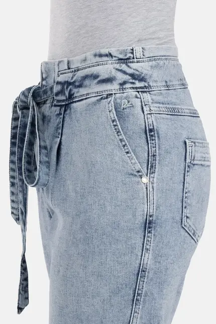 Recover Pants Bea, Relaxed-Fit Jeans in BLEACHED Artikelnummer REC-13356-4279-124 Super Sparpreis