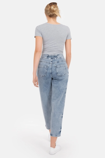 Recover Pants Bea, Relaxed-Fit Jeans in BLEACHED Artikelnummer REC-13356-4279-124 Super Sparpreis