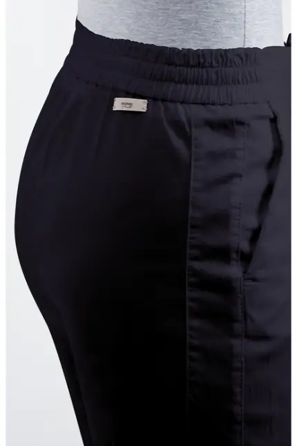 Recover Pants Corin, Relaxed Fit-Hose im Chinostyle in MARINE Artikelnummer REC-13326-4041-490 zollfrei