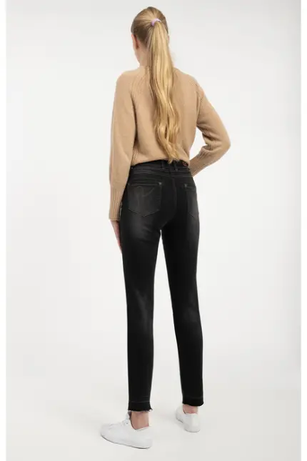 Recover Pants Slim-Fit-Jeans Alba in BLACK/ BLACK Artikelnummer REC-13343-01-4325-990 Online
