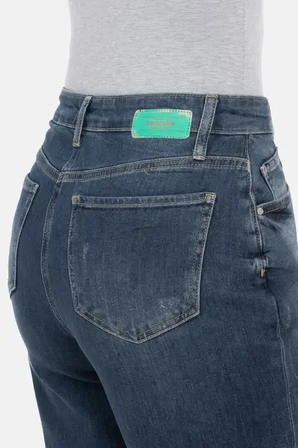Recover Pants Gianna, Relaxed-Fit Jeans mit raffiniertem Verschluß in dark blue Artikelnummer REC-13388-4279-148 im Angebot