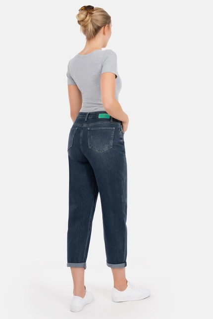 Recover Pants Gianna, Relaxed-Fit Jeans mit raffiniertem Verschluß in dark blue Artikelnummer REC-13388-4279-148 im Angebot