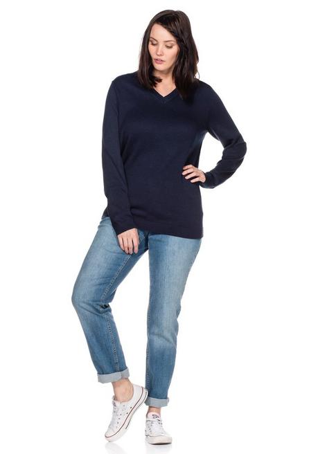 sheego Pullover aus Feinstrick mit V-Ausschnitt - marine sheego Auslauf