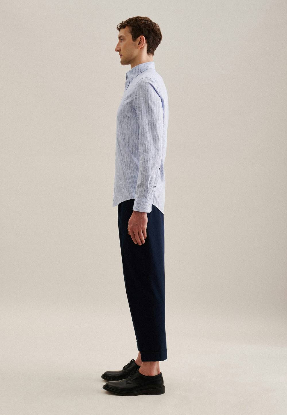 Studio Seidensticker Twill Business Hemd in Slim mit Covered-Button-Down-Kragen Im Verkauf